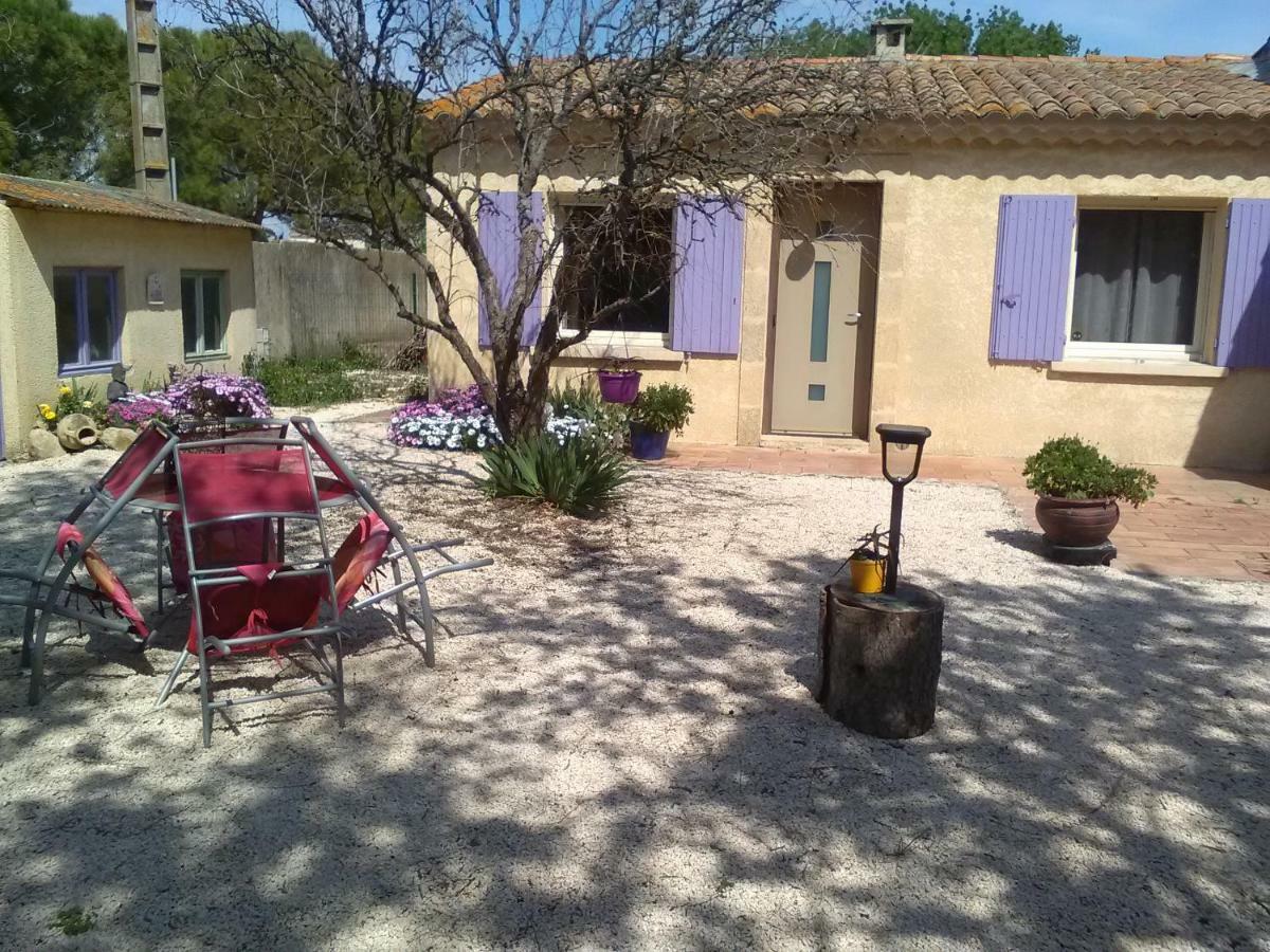 Gîte de charme Arles Extérieur photo