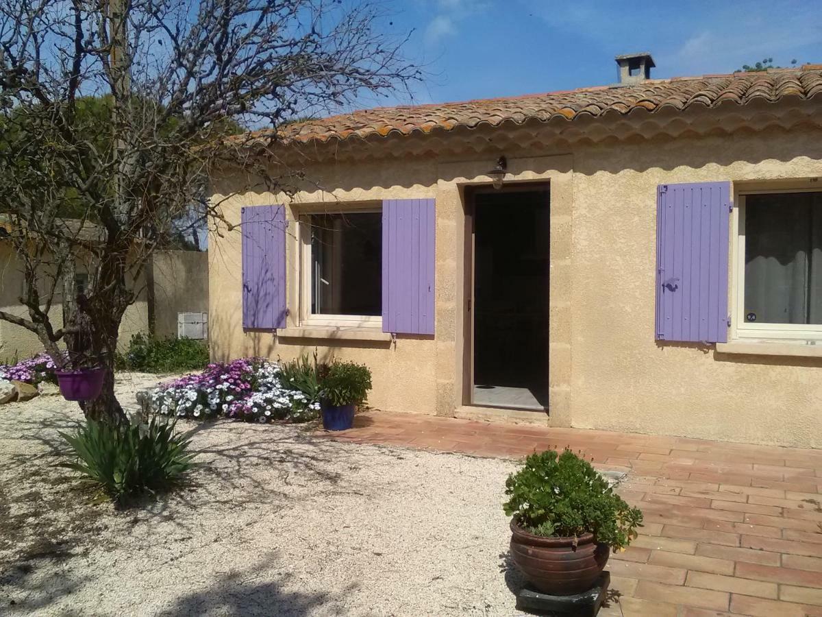 Gîte de charme Arles Extérieur photo